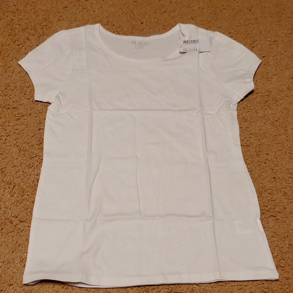 The Children's Place white short sleeved shirts